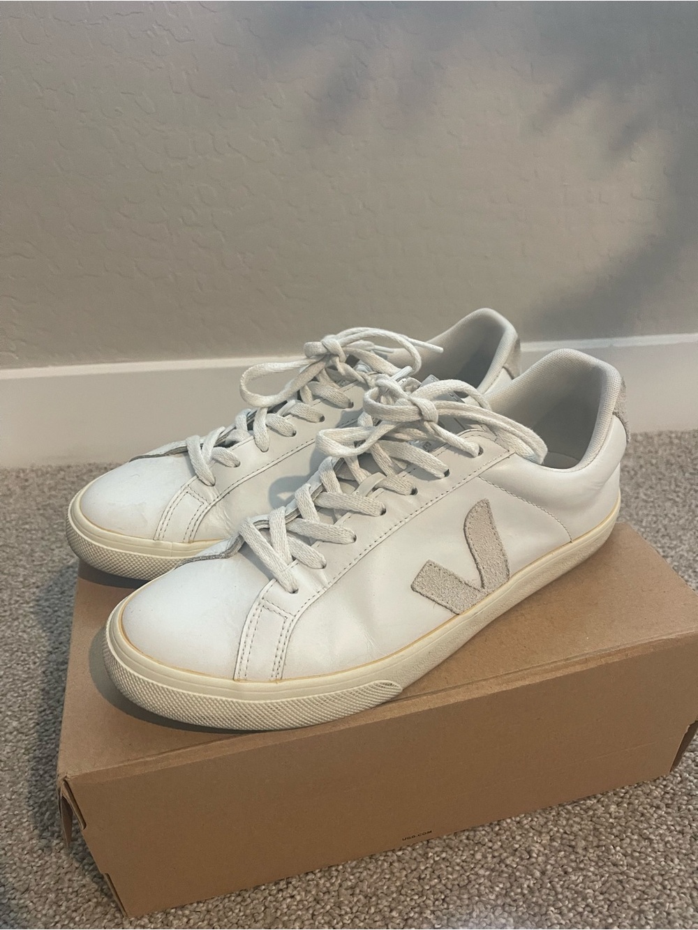 Veja White Sneakers with Beige V Logo - Picture 1 of 7